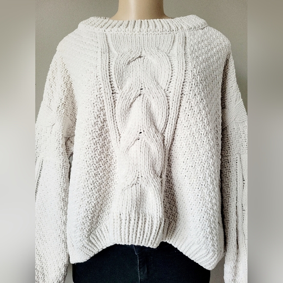 Sadie & Sage Anthropologie Women's Cropped Chunky Cable Knit Sweater Oversized - Picture 13 of 16